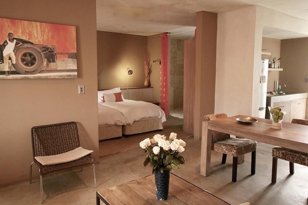 The Village Courtyard Suites & Executive Apartment Windhoek Luaran gambar