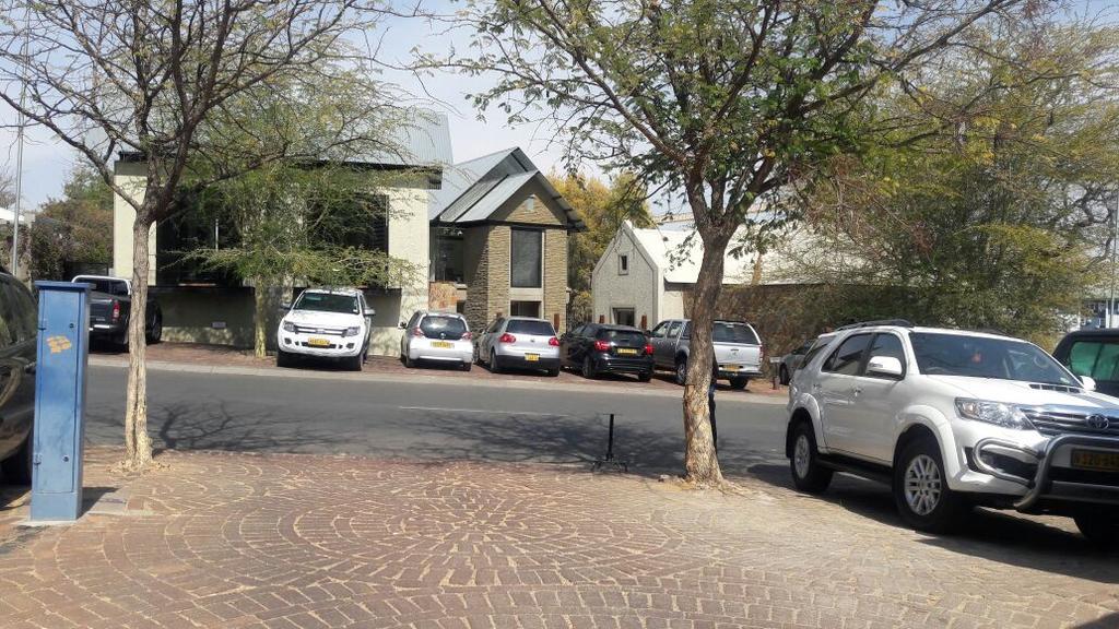The Village Courtyard Suites & Executive Apartment Windhoek Luaran gambar