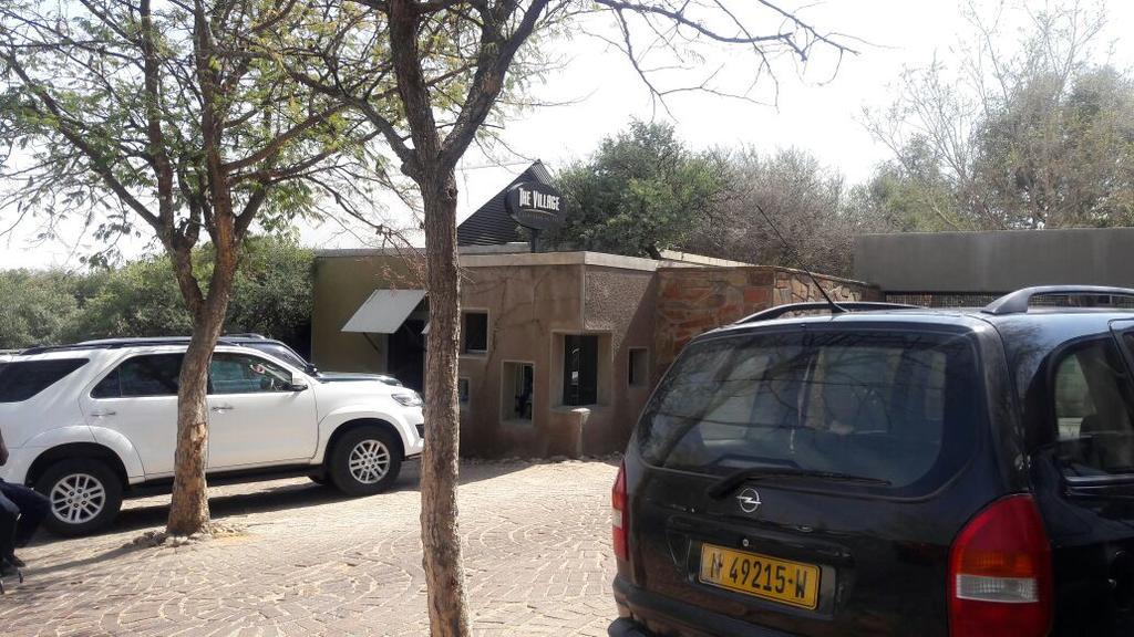 The Village Courtyard Suites & Executive Apartment Windhoek Luaran gambar